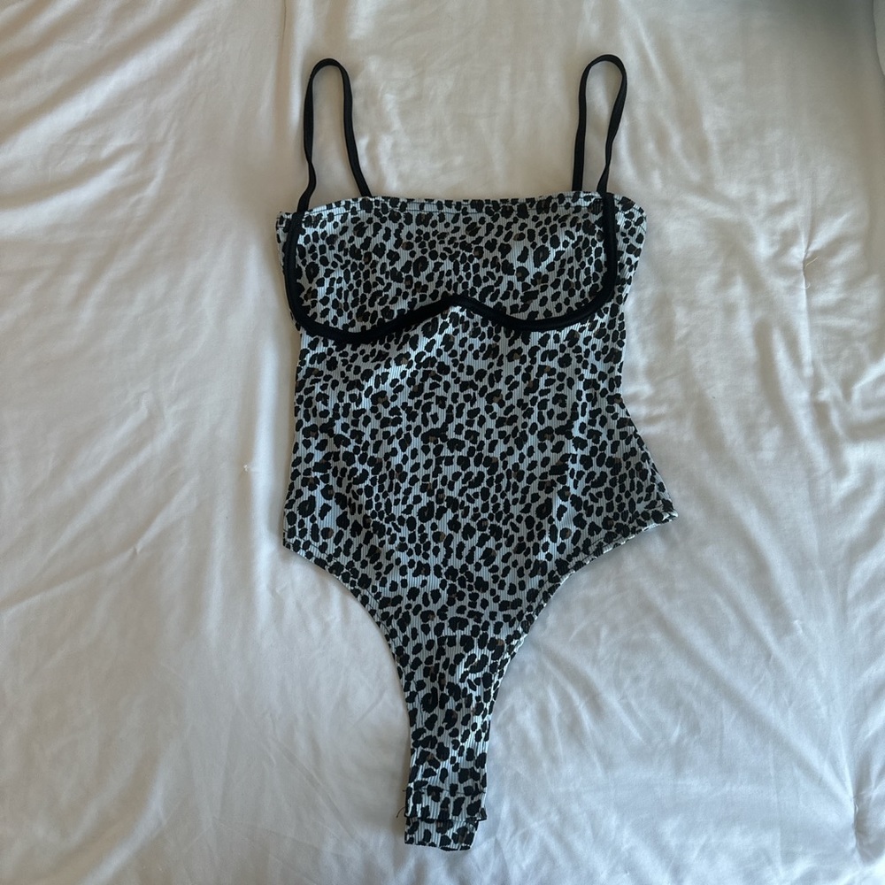 Pretty Little Thing bodysuit